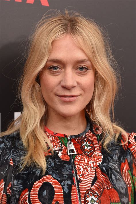chloe savigny